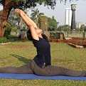 Radha-Yoga Trainer-At Home-delhi-Akshardham
